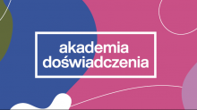 Infografika: kolorowe tło, logo Akademii Doświadczenia