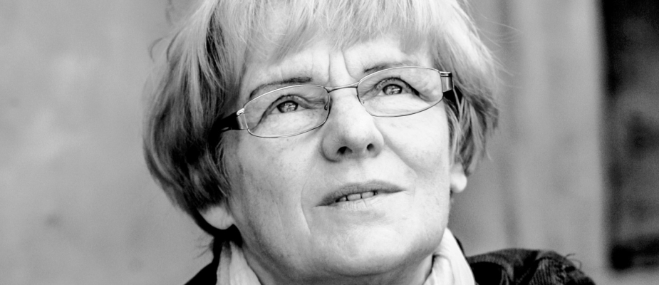 GRAŻYNA PSTROKOŃSKA-NAWRATIL